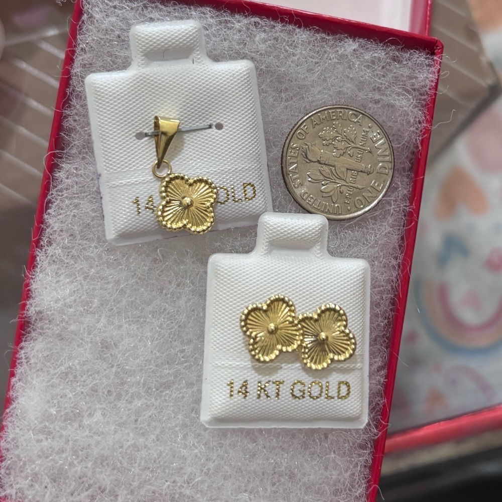 14K Gold Kids Flower Pendant and Earrings Set